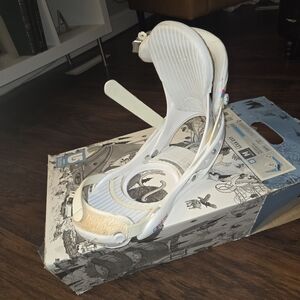 Burton Snowboarding Bindings size Med